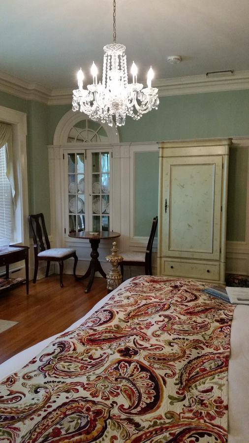King's Bed and breakfast 2*